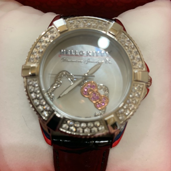 Hello Kitty Watch by Kimora Lee  Simmons - Picture 2 of 12